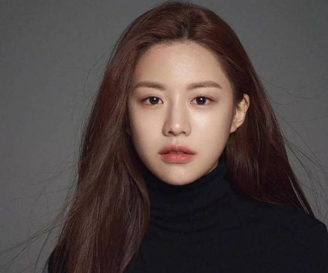 韩美女主播热午 悬疑